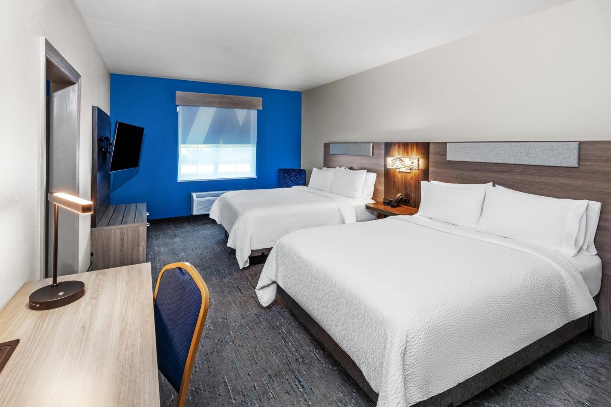 Holiday Inn Express Hotel & Suites Henderson - Traffic Star By Ihg Exterior photo
